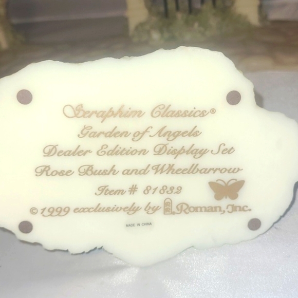 6 Piece Porcelain Garden of Angels Gate Flowers Arches Roses Shrubs Display Set - Picture 9 of 9